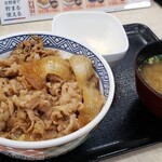 吉野家 南池袋店的实拍图