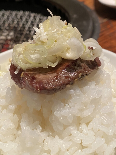 焼肉トラジ 西麻布店的實拍高清圖