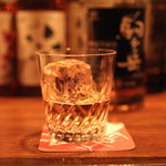 Shot Bar ゾートロープ的實拍圖
