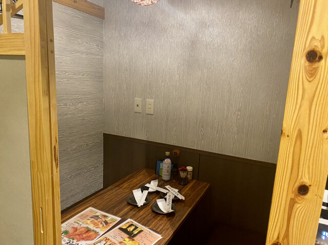 炭火焼き鳥 完全個室居酒屋 はなび 上野店的實拍高清圖