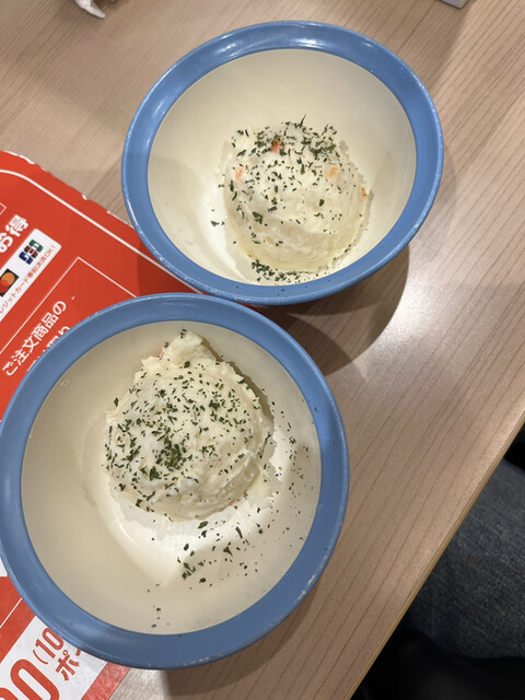 松屋 新宿靖国通り店的實拍高清圖