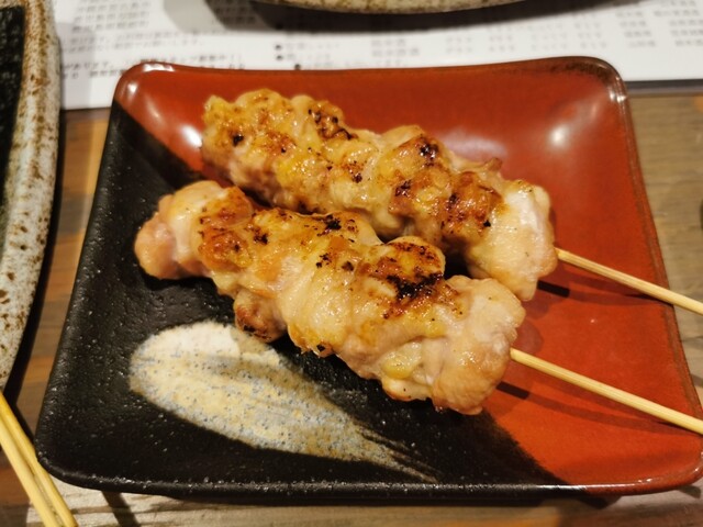 焼鳥 シシマル 行啓通店的实拍高清图