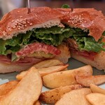 Cafe Bar LIVRE的實拍圖