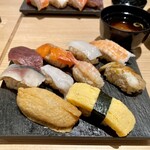 鮨・酒・肴　杉玉 南森町的實拍圖