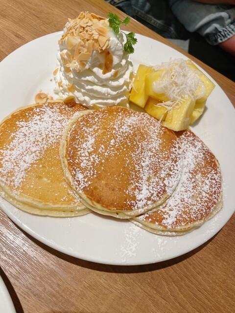 recommendations image for Hawaiian Pancake Factory LINKS UMEDA