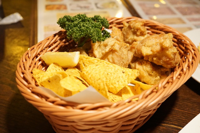 どん底的實拍高清圖