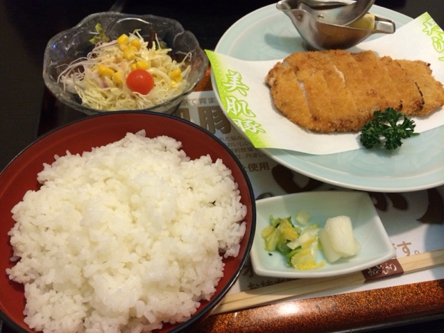 レストラン しん愛 亀岡店的实拍图