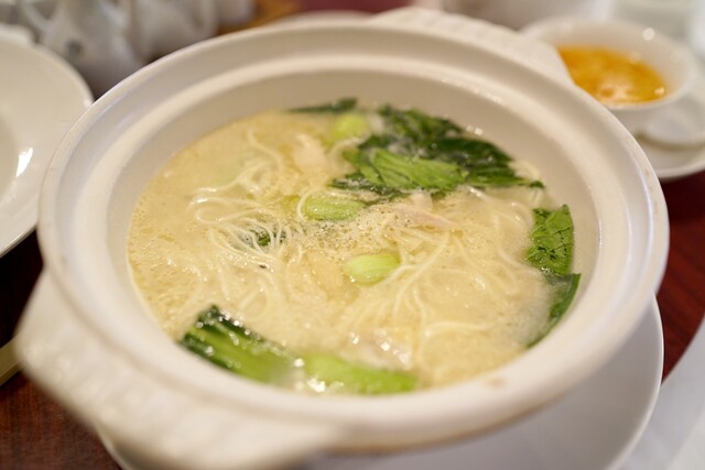 新橋亭的實拍高清圖