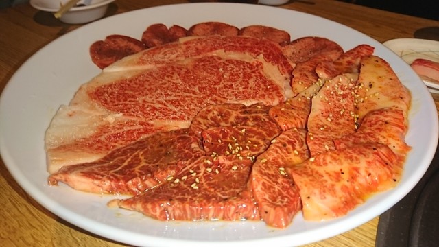焼肉すず屋的实拍高清图