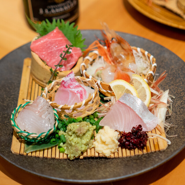 魚の中俣 銀座的實拍高清圖