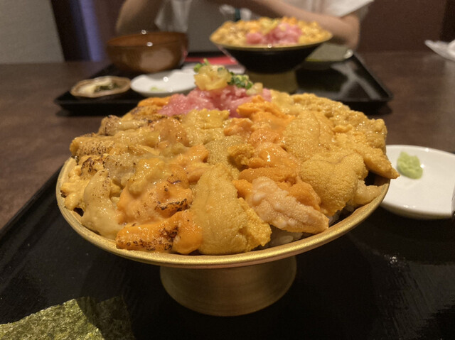 うに専門店 世壱屋 函館魚まさ店的實拍高清圖