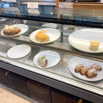 Unir 本店的實拍圖