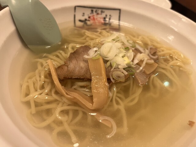 尤敏的实拍高清图