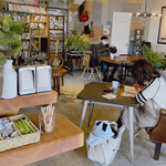 recommendations for 珈琲とコインランドリーのお店 ハレ