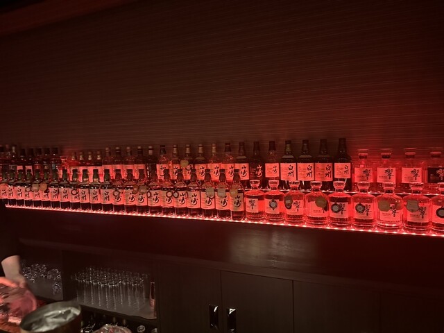 BAR ライオン的實拍高清圖