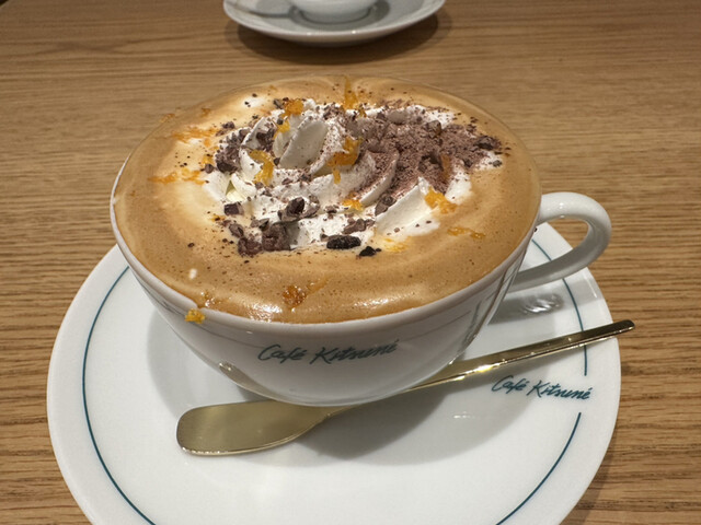 Cafe Kitsune ShinPuhKan Kyoto的实拍高清图