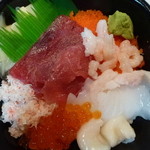 おはな丼丸 堀切店的實拍圖