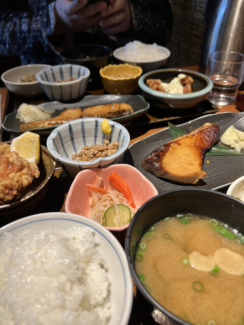 土鍋炊ごはん なかよし 明治通り店的實拍高清圖