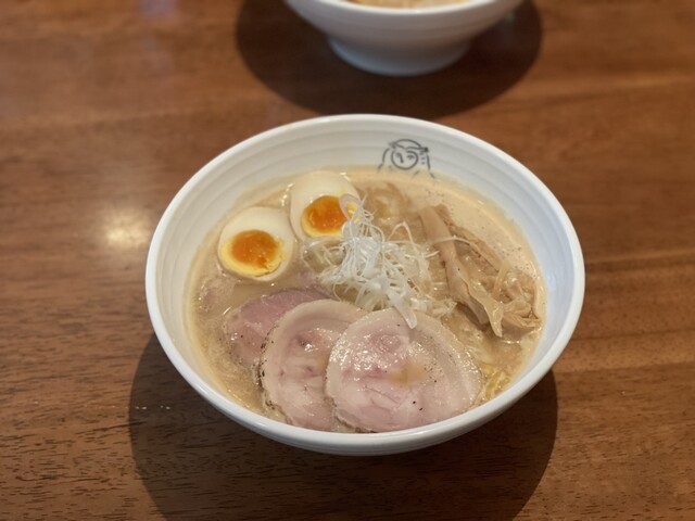 麺屋 東札幌ノ梟的实拍高清图