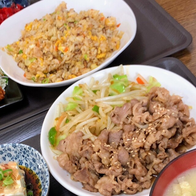 天山食堂的實拍高清圖