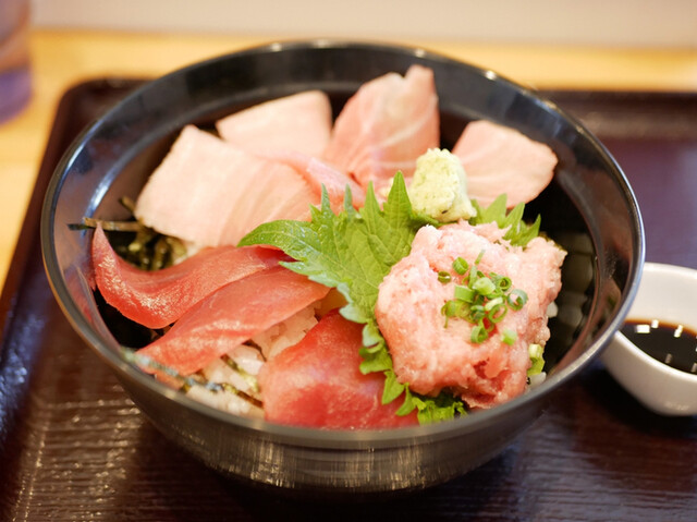九州まぐろ 旦過店的實拍高清圖