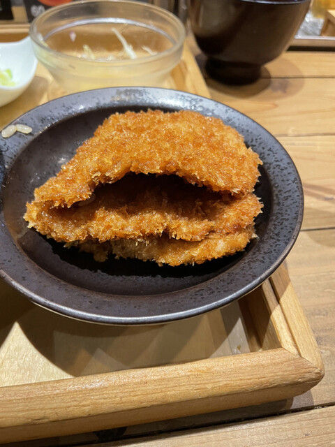 新潟カツ丼 タレカツ 神保町すずらん通り店的实拍高清图