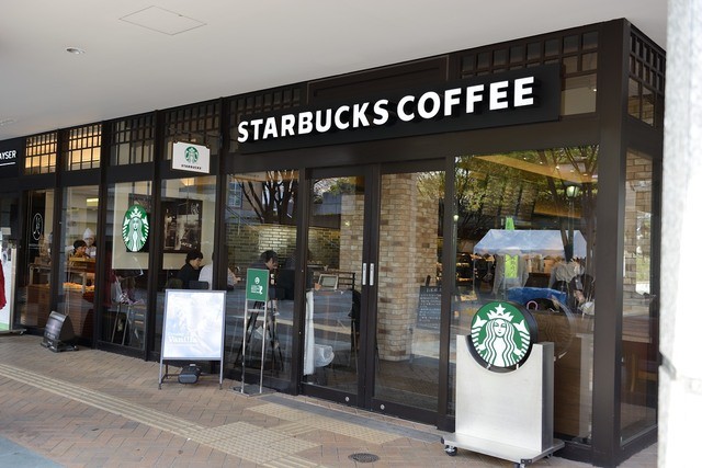 スターバックスコーヒー 田園調布 東急スクエアガーデンサイト店的實拍高清圖