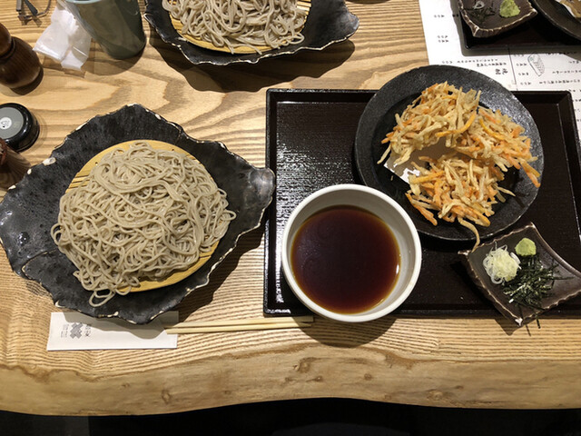 蕎麦雪屋的實拍高清圖