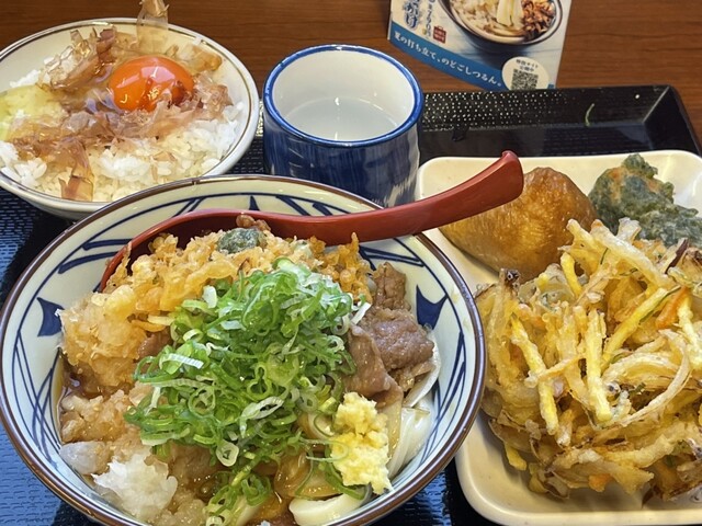 丸亀製麺 札幌石山店的实拍高清图