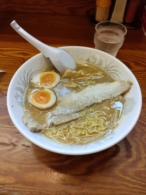 ラーメン純水 春採本店的实拍高清图