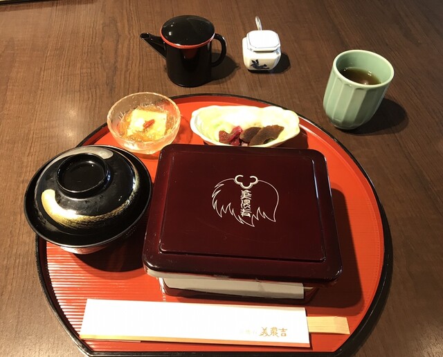 京懐石 美濃吉 天満橋店的實拍高清圖