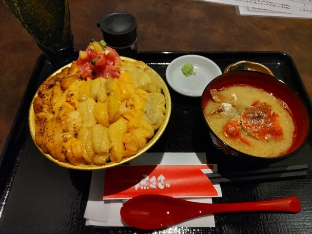 うに専門店 世壱屋 函館魚まさ店的實拍高清圖