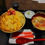 うに専門店 世壱屋 函館魚まさ店的實拍圖