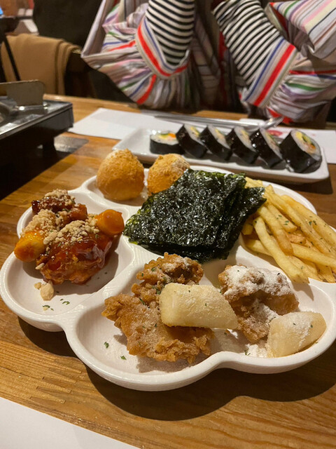韓国料理 内房的实拍高清图