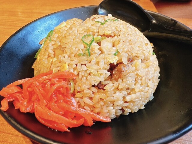 熟成醤油らーめん 十二分屋 城陽店的实拍高清图