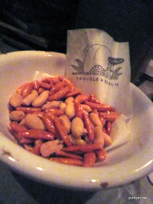 トラブル・ピーチ的實拍高清圖