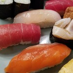 三松 本店的實拍圖