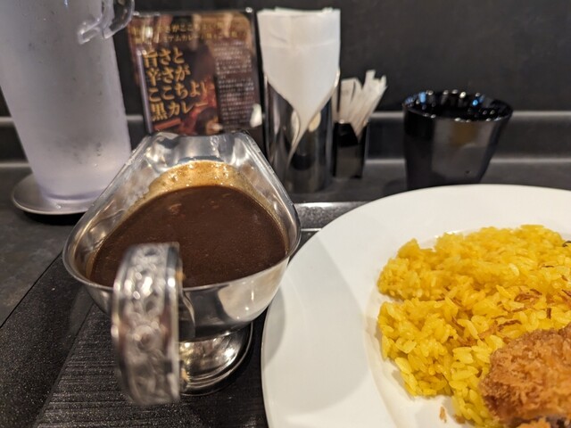 recommendations image for 旨さと辛さがここちよい黒カレー 萬栄カレー