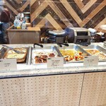 エムズマーケット デリカテッセン&ダイナー的實拍圖