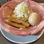 ラーメン 大戦争 和泉店的实拍图