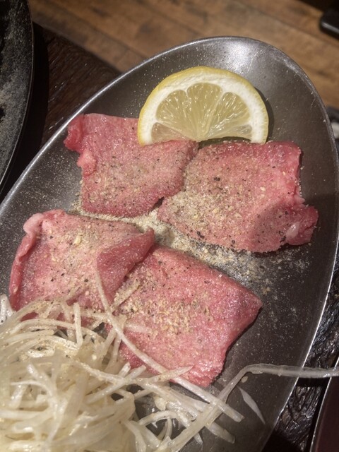recommendations image for 新宿焼肉 ホルモンいのうえ