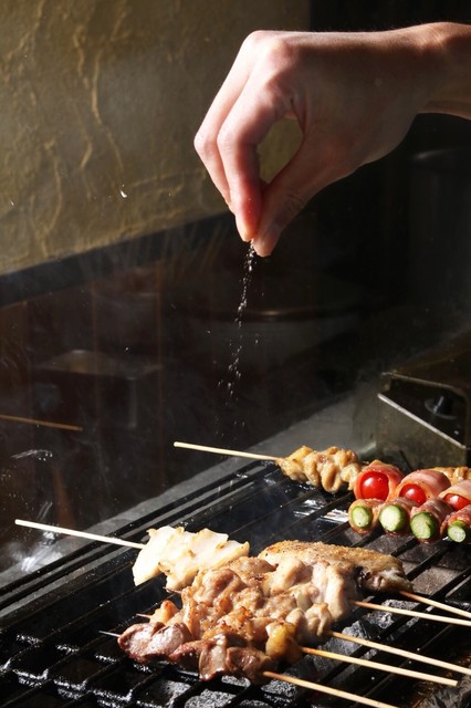 炭火やきとり愛之助的實拍高清圖