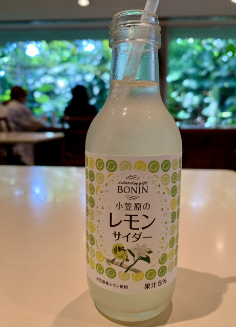 夢の島カフェ的實拍高清圖