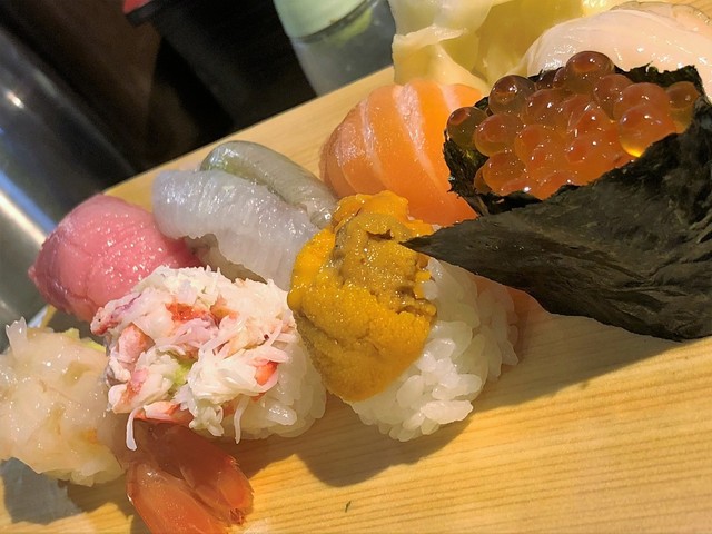 鮨大立喰い部 大ちゃん 伏水酒蔵小路店的实拍高清图