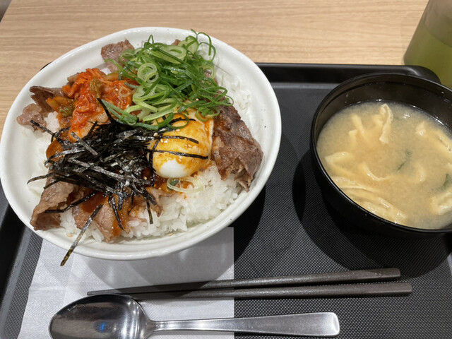 松屋 難波千日前店的實拍高清圖