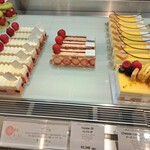 パティスリー・サダハルアオキ・パリ 新宿伊勢丹店的实拍图