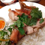 タイ東北料理イサーンキッチン的實拍圖