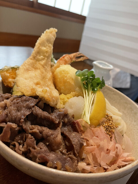 饂飩店よこやま的实拍高清图