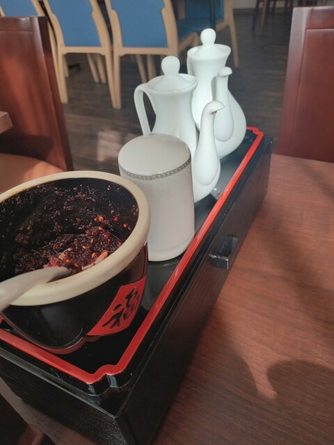隠厨 中国菜館的实拍高清图
