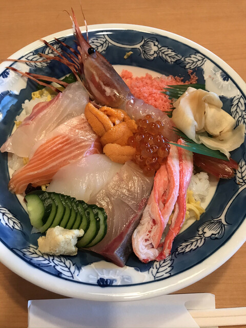 魚河岸たちばな 大阪中央卸売市場的实拍高清图